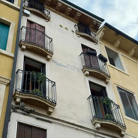 Casa Duomo شقة فيتشنزا